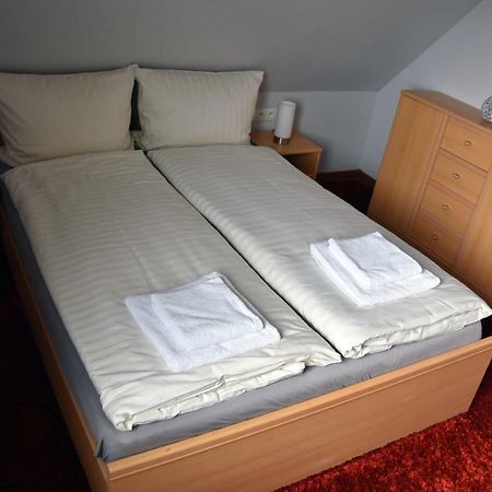 Apartment A'La Karol 斯维诺乌伊希切 外观 照片